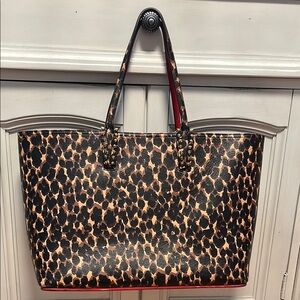 Christian Louboutin Leopard Cabata tote bag